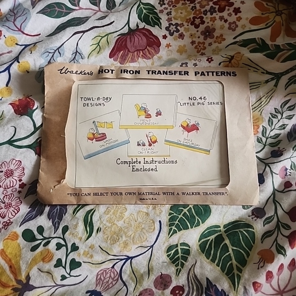 Walker's Hot Iron Transfer Patterns "Little Pigs"